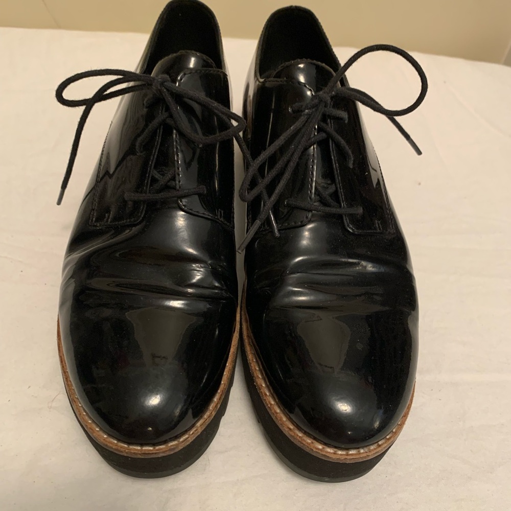 Eileen Fisher Black Patent Leather Platform Wedge - 7